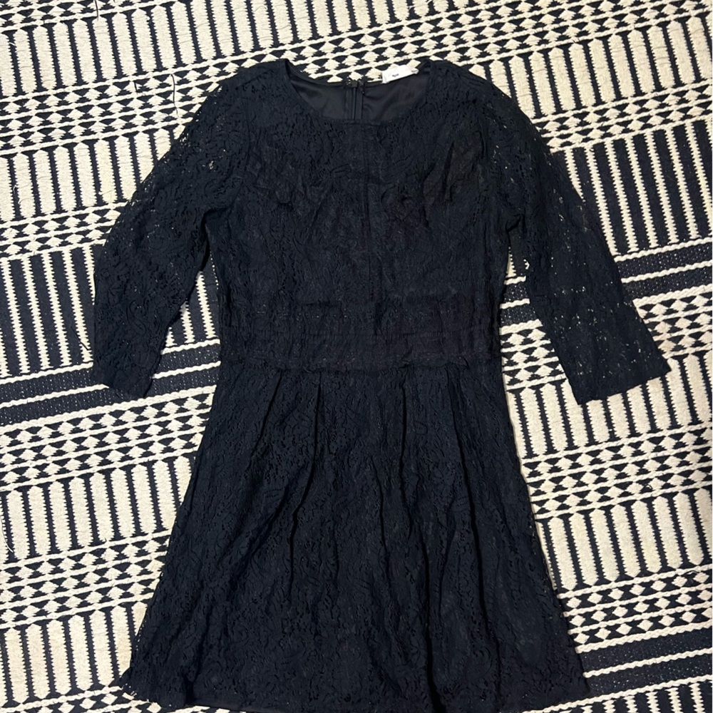 Elegant Black Lace Dress